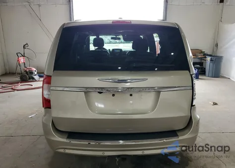 2012 Chrysler Town & Country Touring L z USA, uszkodzony, nr VIN 2C4RC1CG9CR384237